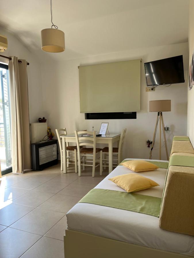 Myrthe Apartments Myrtos Esterno foto